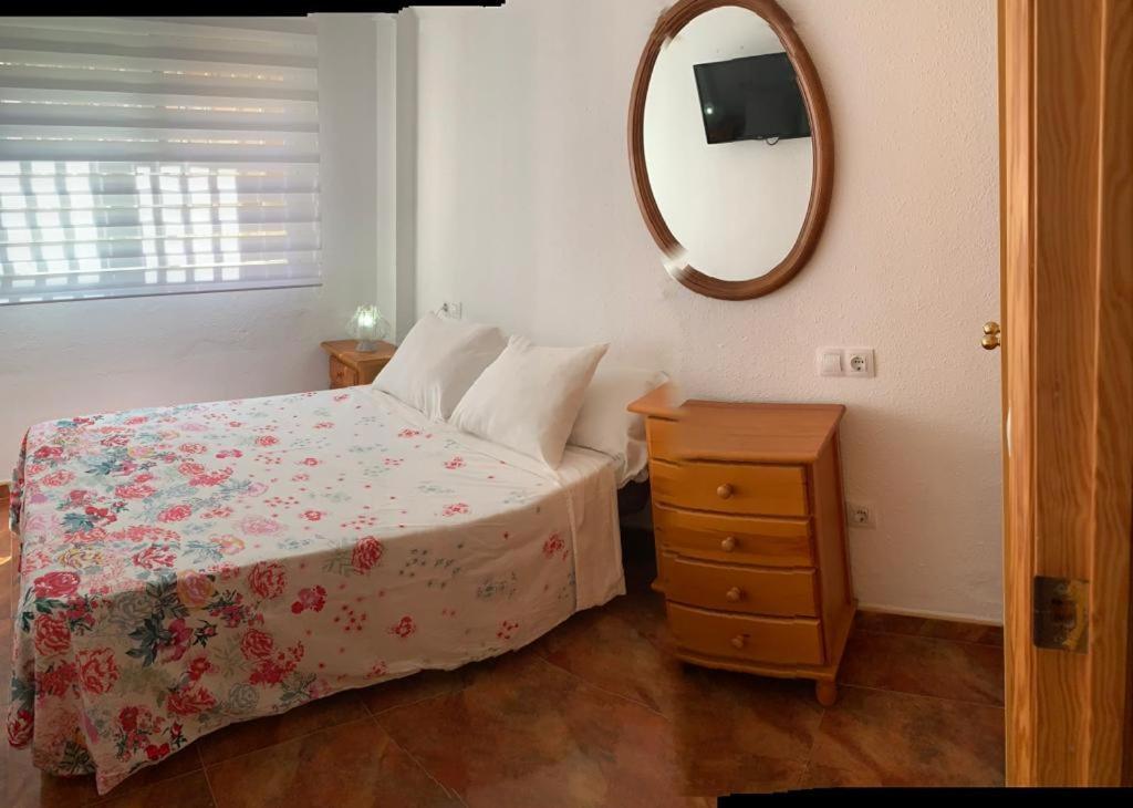 Apartamento En La Playa Tavernes de la Valldigna Exterior foto