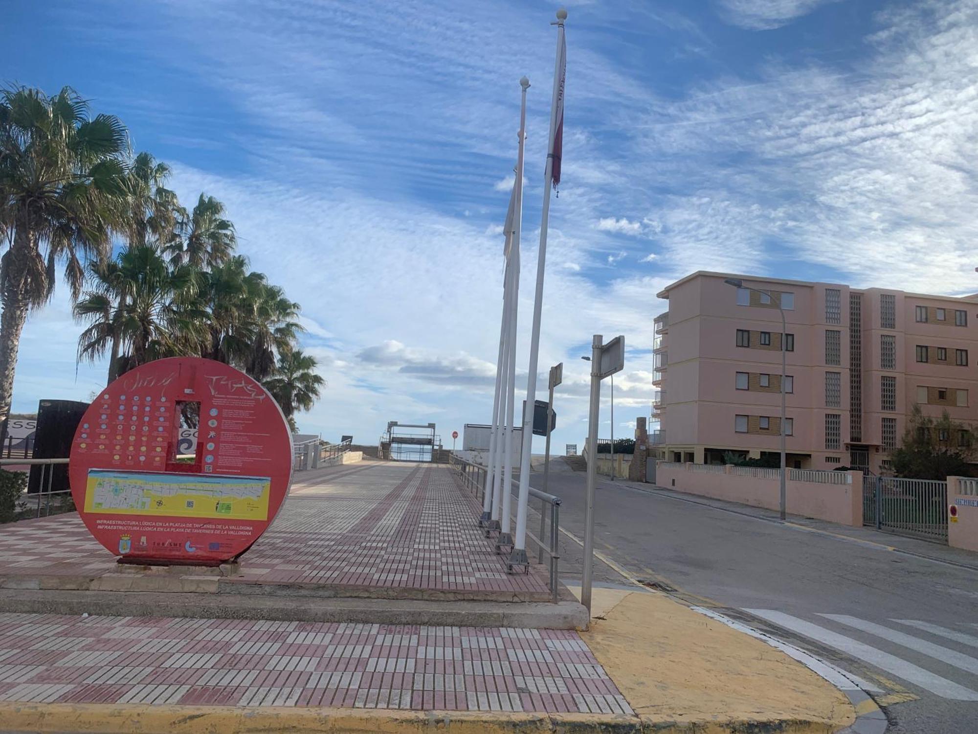 Apartamento En La Playa Tavernes de la Valldigna Exterior foto